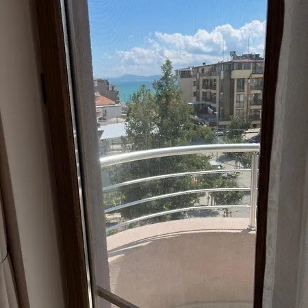 דירה сарафово холидейс בורגאס