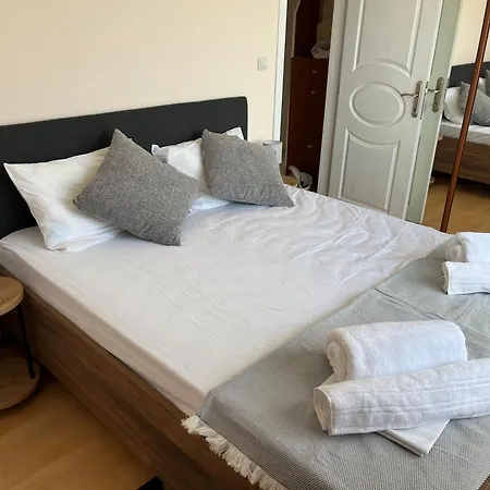 דירה сарафово холидейс